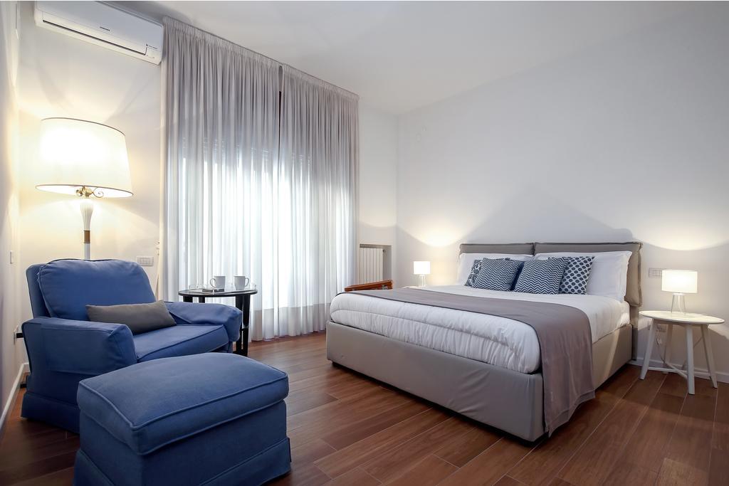 Starhost - GOLDEN APARTMENTS Salerno Exterior foto